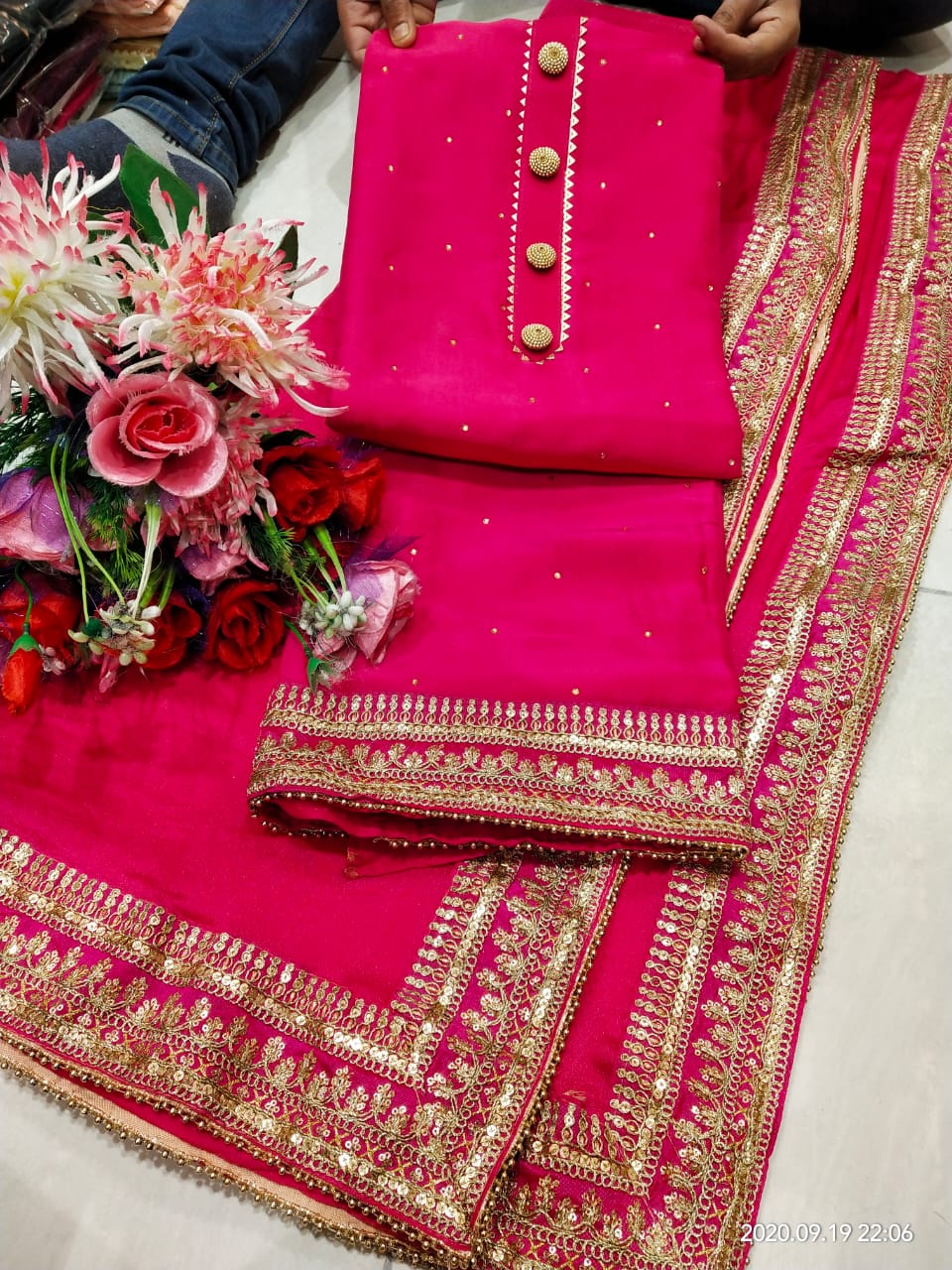 WhatsApp Image 2024-09-24 at 18.17.58_5f05f221 Tabby silk all over Chinon 4 side dupatta 555000055 - Image 1